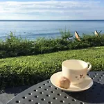 - Cosiness 4 Meters From The Sea * ヴァルナ