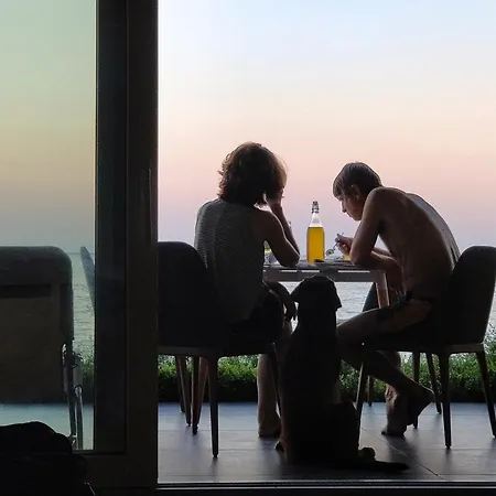 - Cosiness 4 Meters From The Sea Вилла *