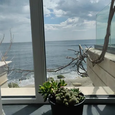 Vilă - Cosiness 4 Meters From The Sea