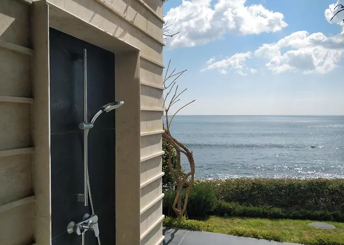- Cosiness 4 Meters From The Sea Вилла *