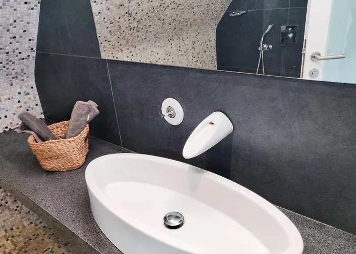 - Cosiness 4 Meters From The Sea *